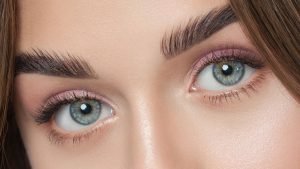 Microblading Eyebrows: The Difference Between Microblading, Microshading, and Microfeathering