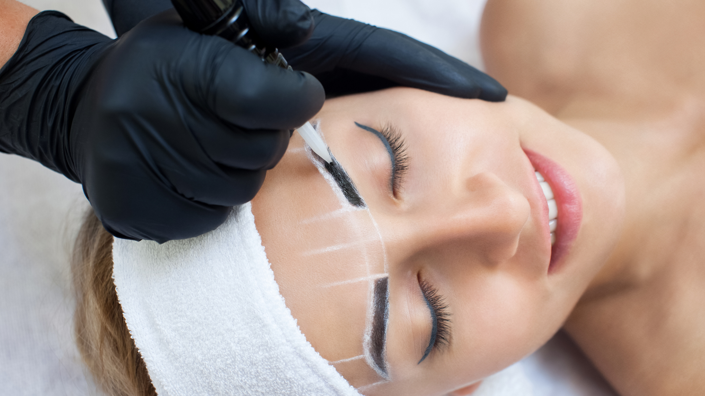 Microblading vs Microshading vs Microfeathering Stylish Cheat-Sheet 2021