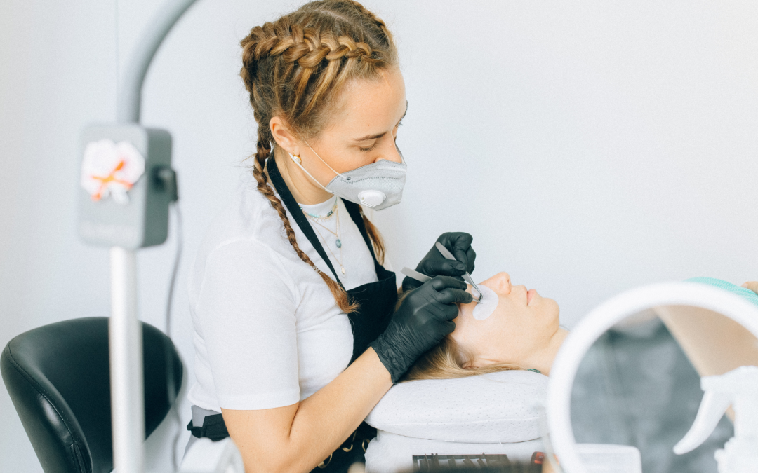 Who Can Get Microblading? A Quick Guide for Your Fantastic Makeover this 2021